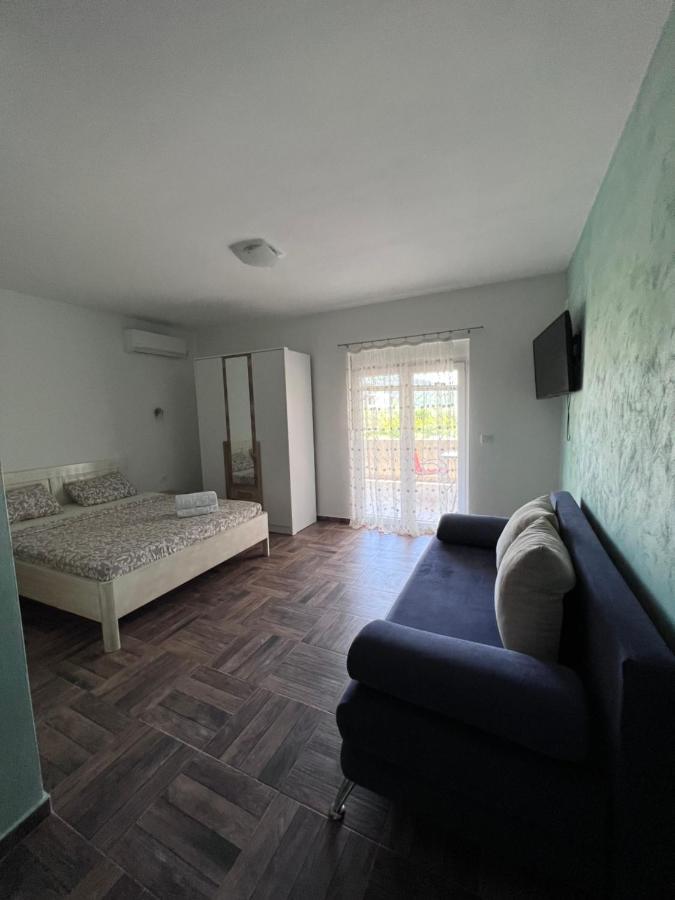 Apartmani Vivami Budva Exterior photo